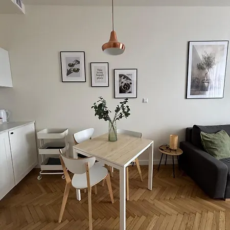 Apartament Powstańców X
