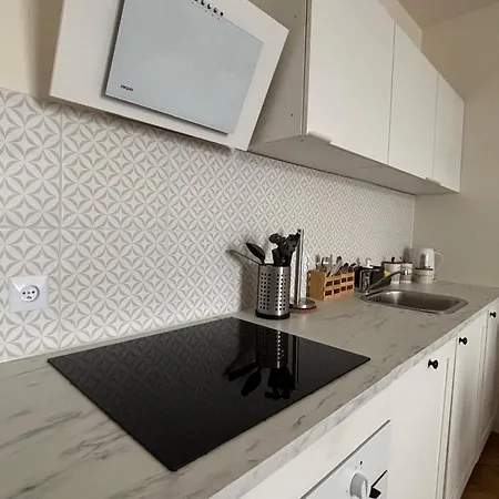 Apartament Powstańców X *