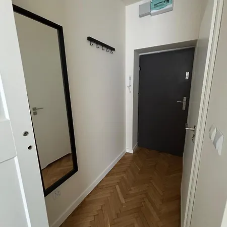 Apartament Powstańców X *