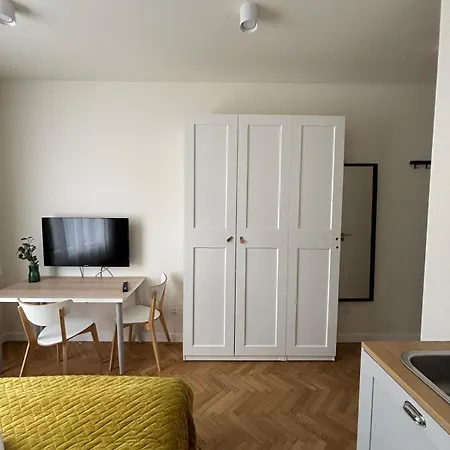 Powstańców X *